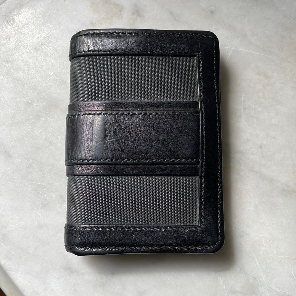 Burberry Slim Wallet. Black